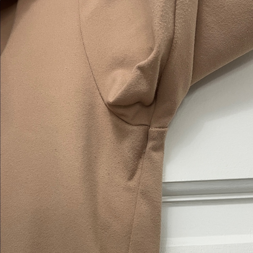 Abercrombie & Fitch Soft A&F Collection Brown Cropped Long Sleeve Top - Size S - Picture 4 of 13
